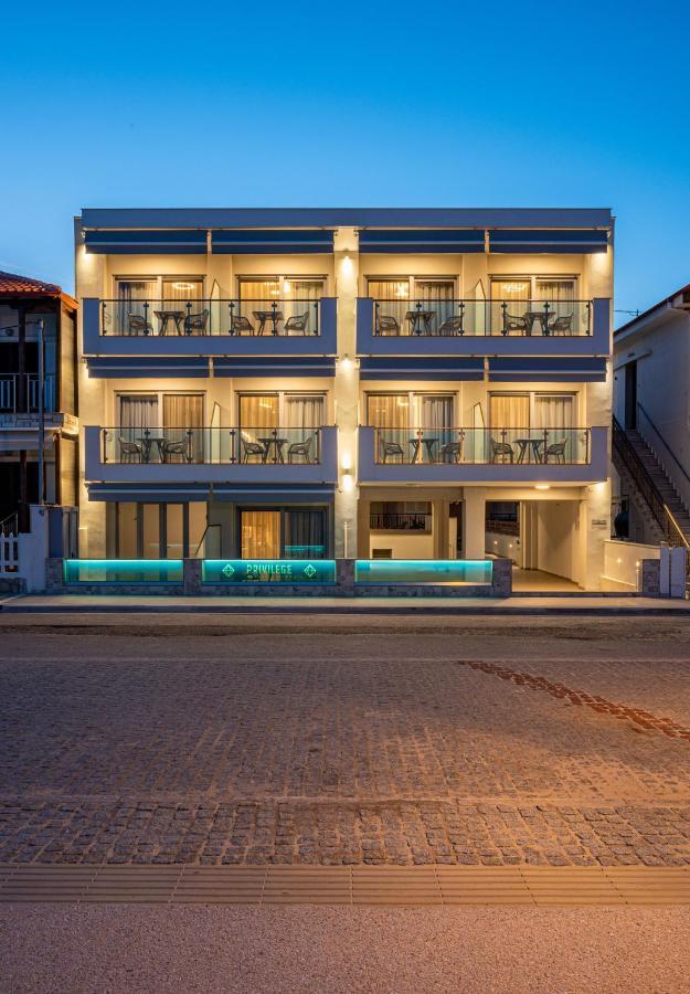 Privilege Luxury Living Sarti Bagian luar foto