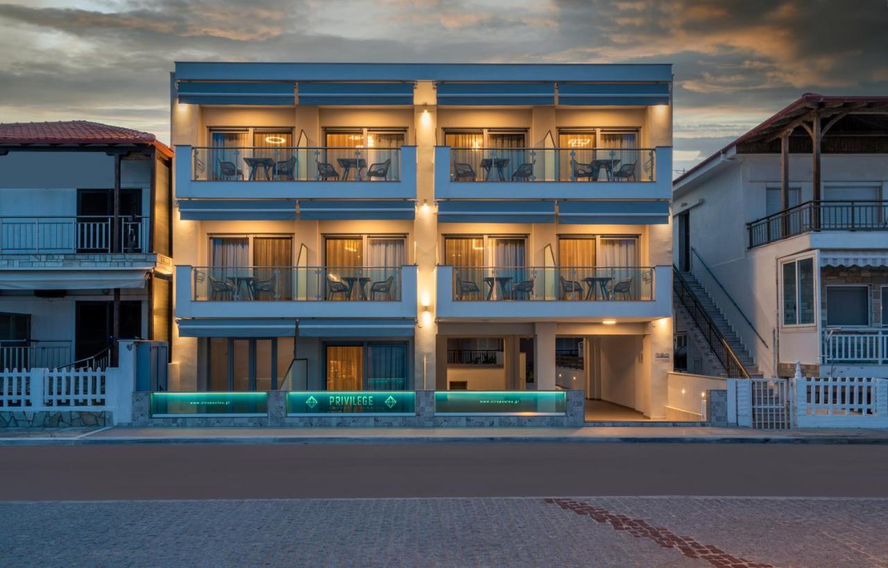 Privilege Luxury Living Sarti Bagian luar foto