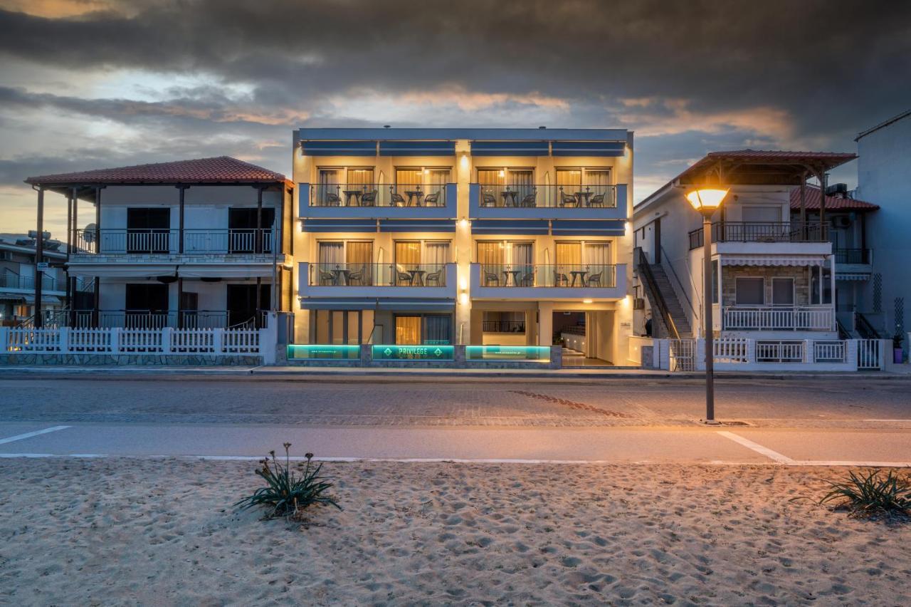 Privilege Luxury Living Sarti Bagian luar foto