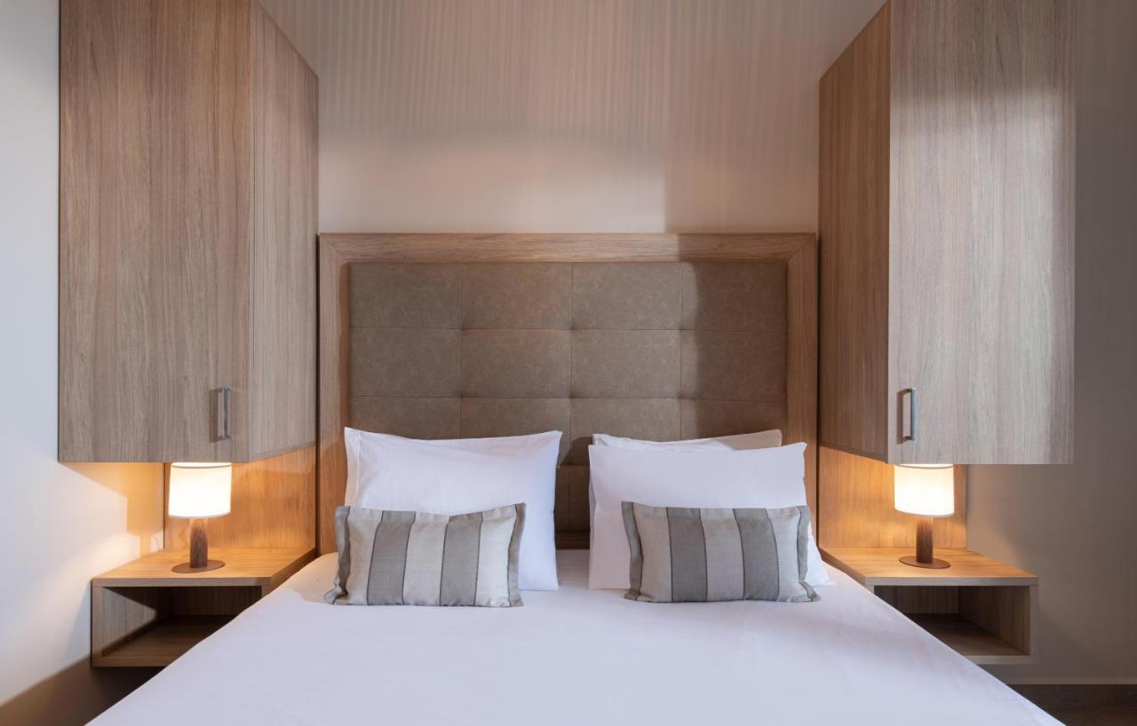 Privilege Luxury Living Sarti Bagian luar foto