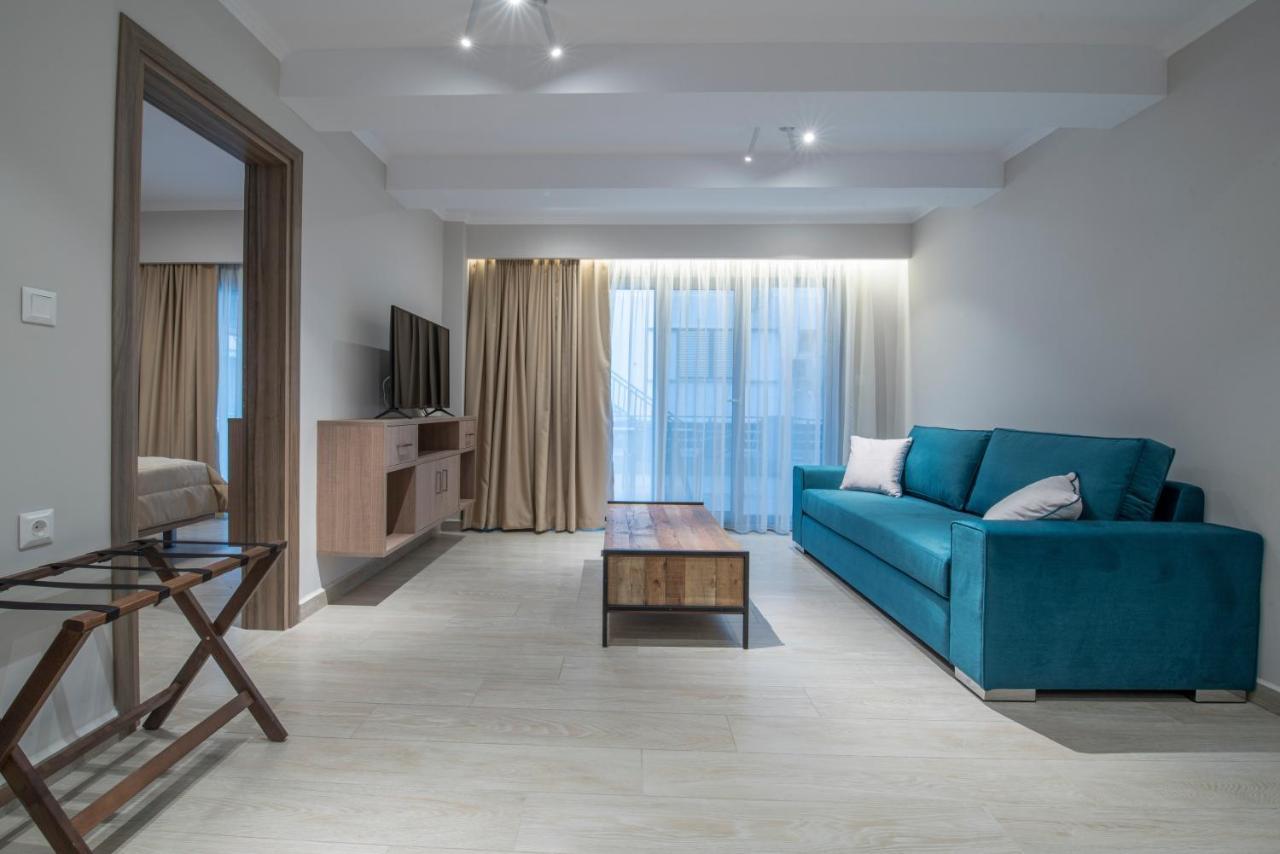 Privilege Luxury Living Sarti Bagian luar foto