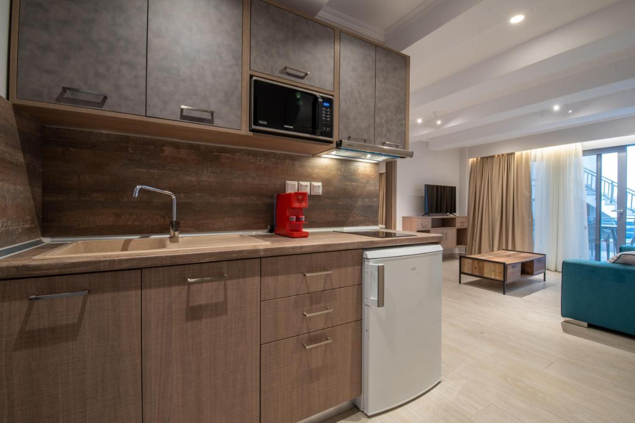 Privilege Luxury Living Sarti Bagian luar foto